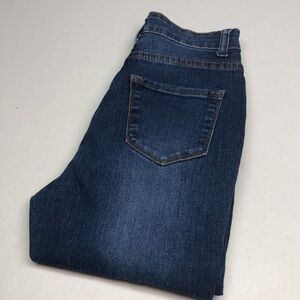 FASHION NOVA SUPER STRETCH SKINNY JEANS 6/26x28 ⭐️